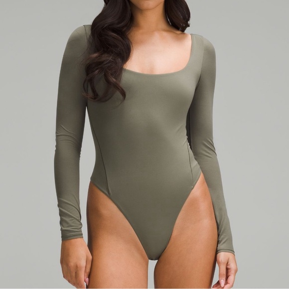 Lululemon Wundermost Ultra-Soft Nulu Square Neck Long Sleeve Bodysuit NWT. Sz L - Picture 2 of 10